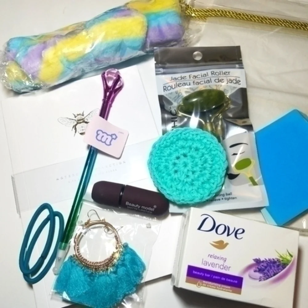 Tasty Clean Your Face Accessory Bundle